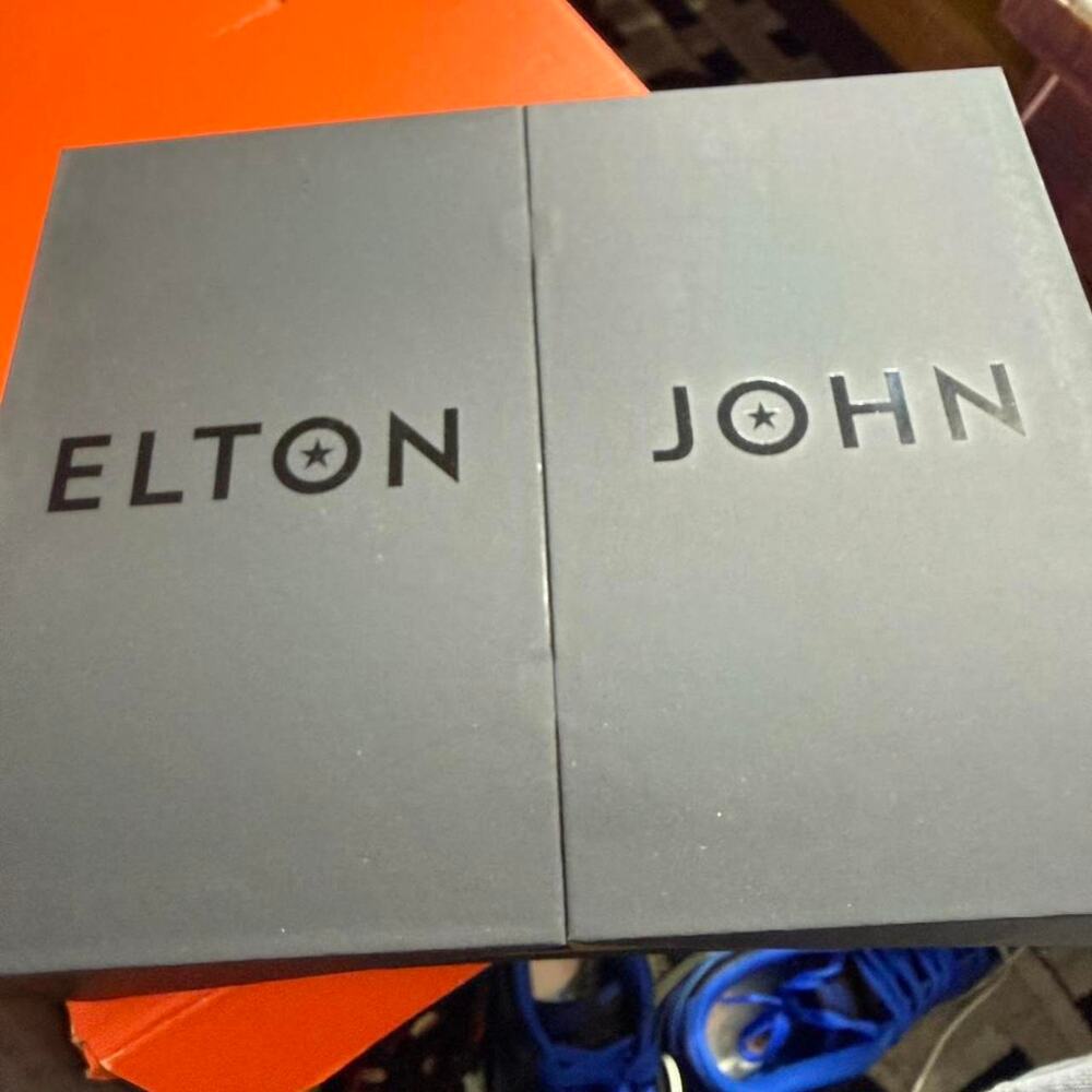 Brand new 250 retail elton